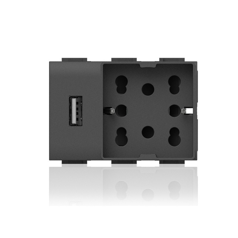 Electrical outlet Universal Bypass and Schuko and USB 3 modules Side