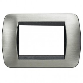 Bticino Living International Abdeckrahmen 3...