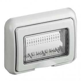 Bticino Idrobox IP55 plate 3 modules series...