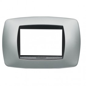 Master Modo Abdeckrahmen 3 Module Titan 39TC253