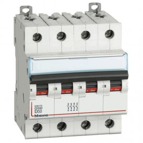 Bticino LS-Schalter 4-polig D 50A 10kA 4 Module...