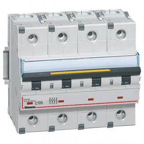 Bticino interruttore magnetotermico 4P C 100A...