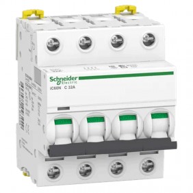 Interruttore magnetotermico Schneider 4P 32A...