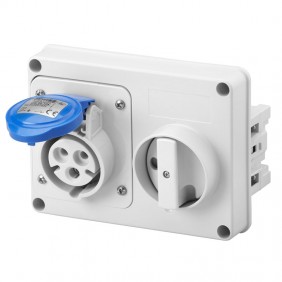 Prise verrouillée Gewiss 2P+T 16A IP44 220V...