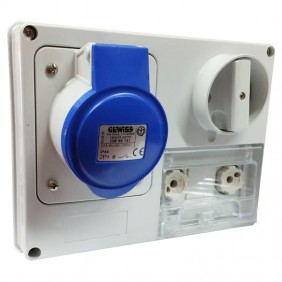 Gewiss Steckdose mit Verriegelung 2P+E 32A IP44...