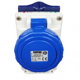 Toma de corriente vertical 2P+E 16A IP55 con...