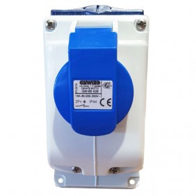 Toma de corriente vertical 2P+E 16A IP44 con...