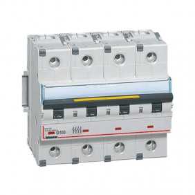 Interruttore magnetotermico Bticino 40A 4 Poli...