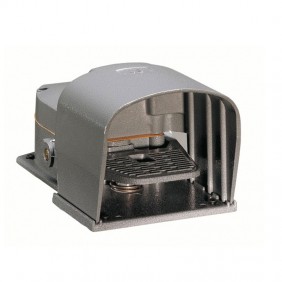 Lovato Fußschalter Metallgehäuse 1NO+1NC KR200S11