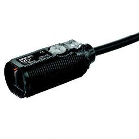 Omron M18 PNP Photoelectric Sensor S 30CM C.2MT...