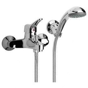 Paini Pilot Badewannenarmatur mit Handbrause...