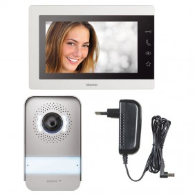 Bticino EASYKIT Essential Plug in video...