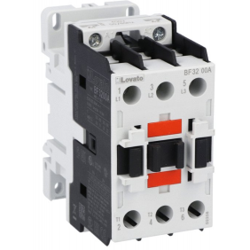 Lovato three-pole 32A coil contactor 230VAC...
