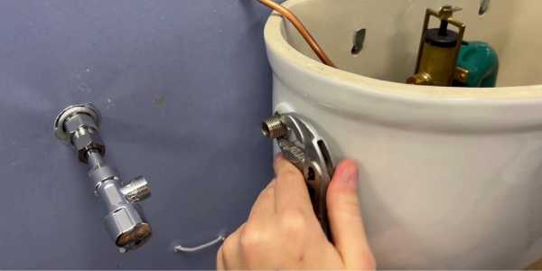 Befestigungsring entriegeln